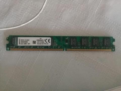 Memoria ram DDR2 2Gb kingston perfecto estado