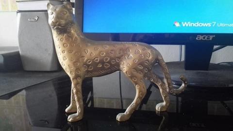 HERMOSO LEOPARDO EN BRONCE MACIZO DE LA INDIA