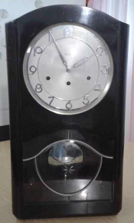 Antiguo Reloj de Pendulo Aleman