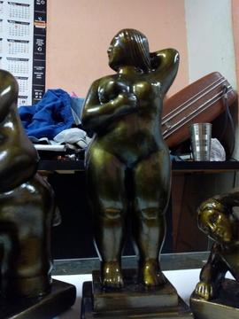 esculturas en yeso replicas del maestro botero