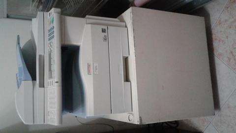 fotocopiadora e impresora RICOH