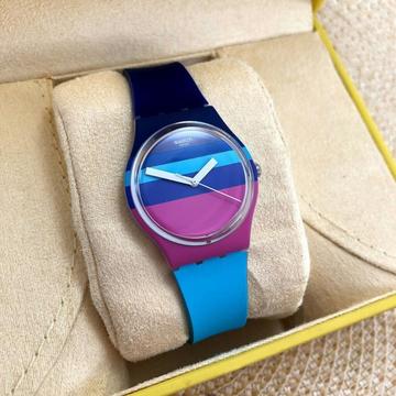 Relojes Originales Swatch con Su Estuche