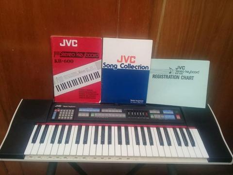Vendo Organeta JVC, como nueva