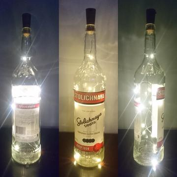 Botella Decorativa de Vodka Stolichnaya