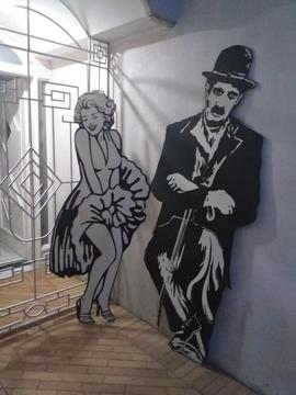 Vendo bonitas figuras en triplex pintadas a mano