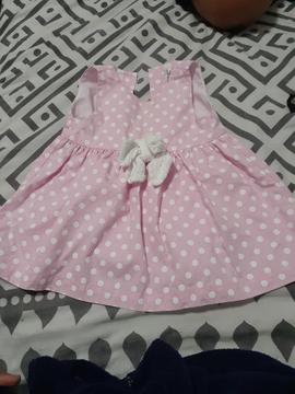 Vendo Ropa de Bebe en Buen Estado