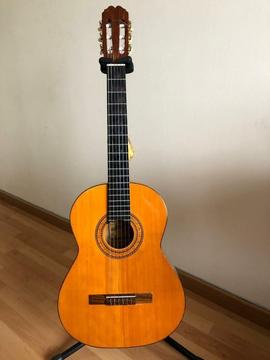 Hermosa Guitarra Española Marca Admira