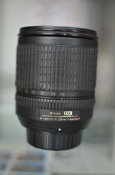 Lente Nikon 18-135mm