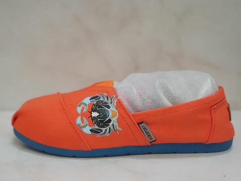 Alpargatas Sport Naranja Con Cangrejo Azul Claro con envio gratuito