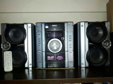 Equipo de sonido SONY perfecto estado