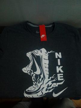 Camiseta Nike Ganga