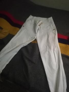 Se Vende Pantalon Talla 10 Blanco