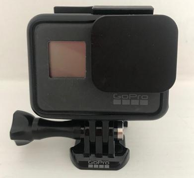 Cámara Gopro Hero 5 32Gb Kit de Accesorios