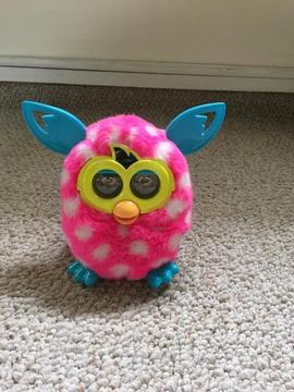 Furby BOOM Mascota Pink Polka Dots