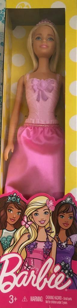 Barbie Princesa Rubia Vestido Rosado