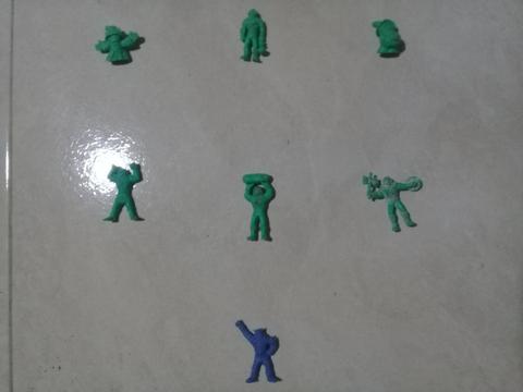 Vendo muñecos Yupi colecciones 80s