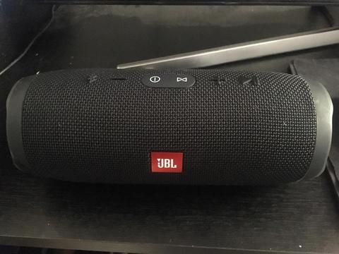 Parlante Jbl Charge 3 NEGOCIABLE !!!