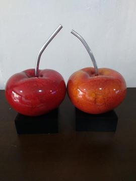 Manzanas en Fibra de Vidrio Nuevas