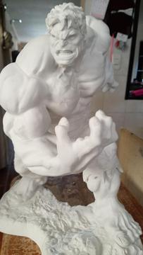 Hulk Statue en Resina