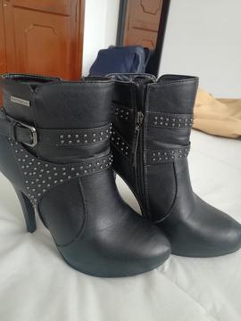 Vendo Botines Santorini - Tacones