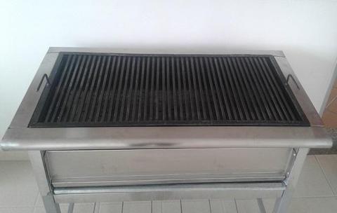 Asador a carbón como nuevo