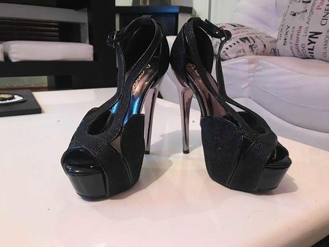 tacones super lindos negros nuevos economicos talla 36 numero 3102363507