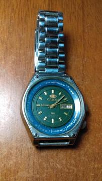 vendo o cambio permuto clasico reloj ., ORIENT ., tres cabezas ., automático