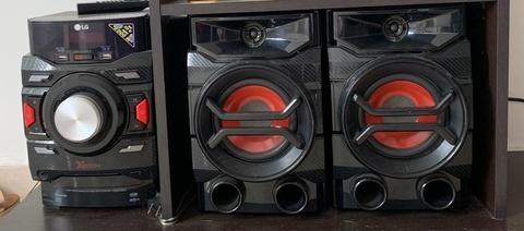 Vendo Equipo de Sonido Marca Lg