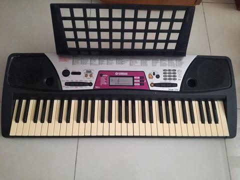 Teclado Yamaha PSR-172