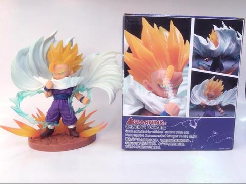 Gohan Super Saiyan con Capa