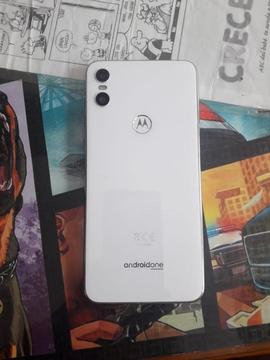 Celular Motorola One blanco, de 64 GB, 4 RAM, 2 cámaras, NFC y TurboPower