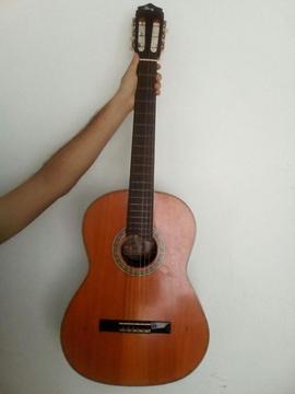 Guitarra Acústica Profesional La Santandereana en Pino americano