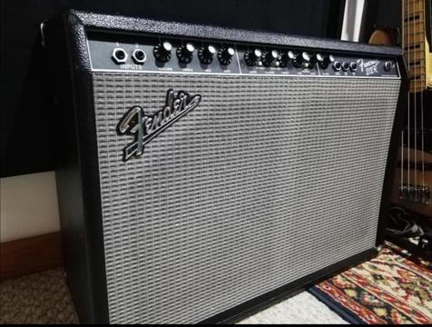 Amplificador Fender Frontman 212r 100w