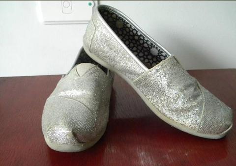 Zapatos Toms Glitter Originales Color Plateado Talla 37
