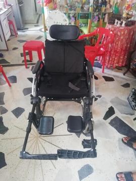 Se Vende Silla De Ruedas Marca OTTOBOCK