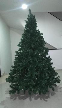 Árbol de Navidad 2.00 mts. con Decoración