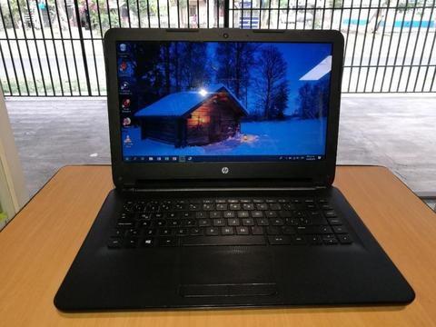 Laptop HP NEGRA MATE AMD E2 7100 R2, 4GB DDR3L, HDD500 GB