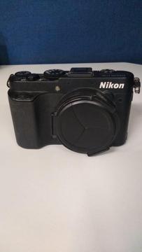 Vendo cámara Nikon P7700