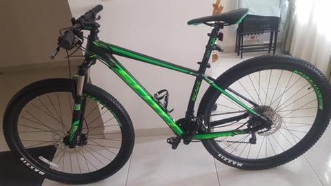 Bicicleta Scott Scale 960