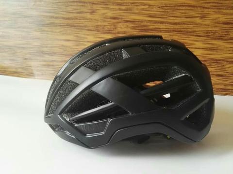 Solicita Este Casco Valegro Negro