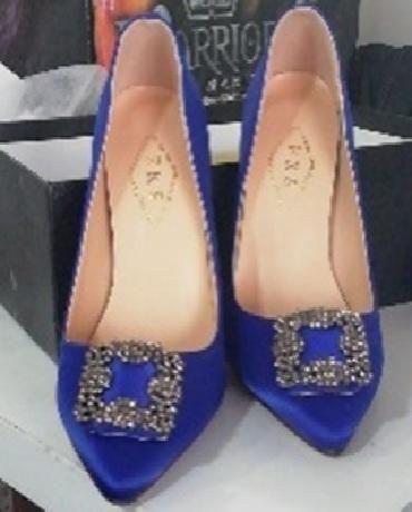 Tacones Azules