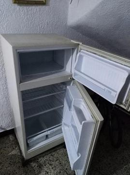 NEVERA MARCA ABBA