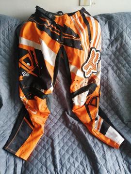 Vendo Pantalón Fox Talla 32