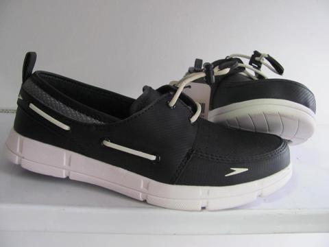 TENIS SPEEDO, MUJER 100 POR CIENTO ORIGINALES. COMPRADOS EN EE.UU TALLA 37