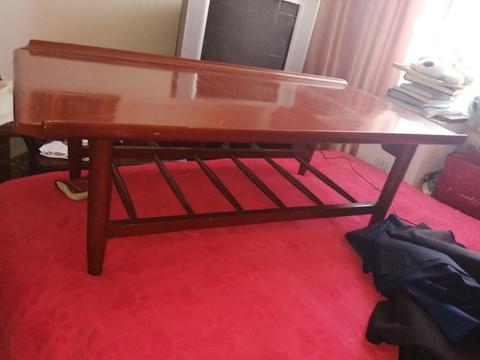 Mesa en Madera Cedro Tv Multiusos